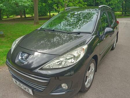 PEUGEOT 207 1.6 HDi Sport