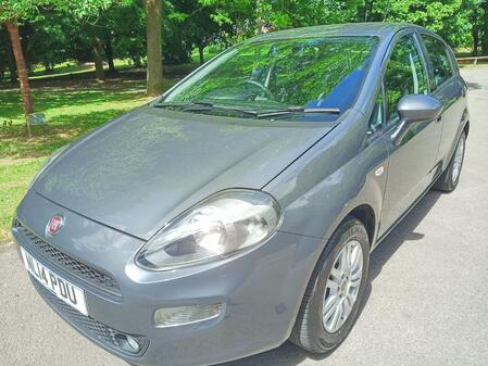 FIAT PUNTO 1.2 Punto 5-door 1.2 8v 69hp Easy+