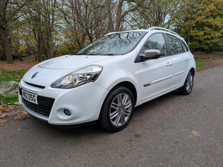 RENAULT CLIO 1.5 dCi Dynamique TomTom